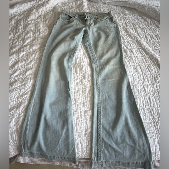 DL1961 Denim - DL1961 Joy Flare Jeans – Size 28
